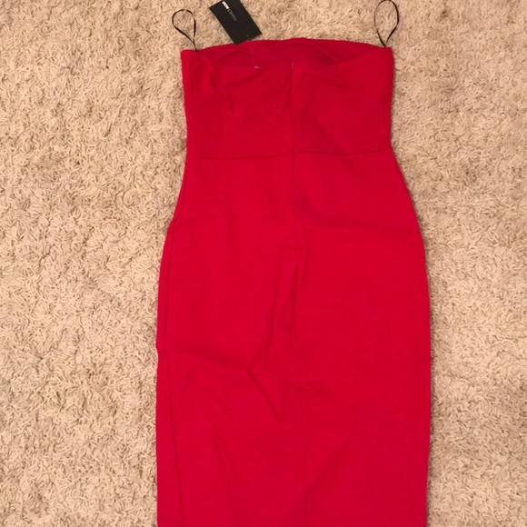 Red fashion nova dress - Picture 2 of 3